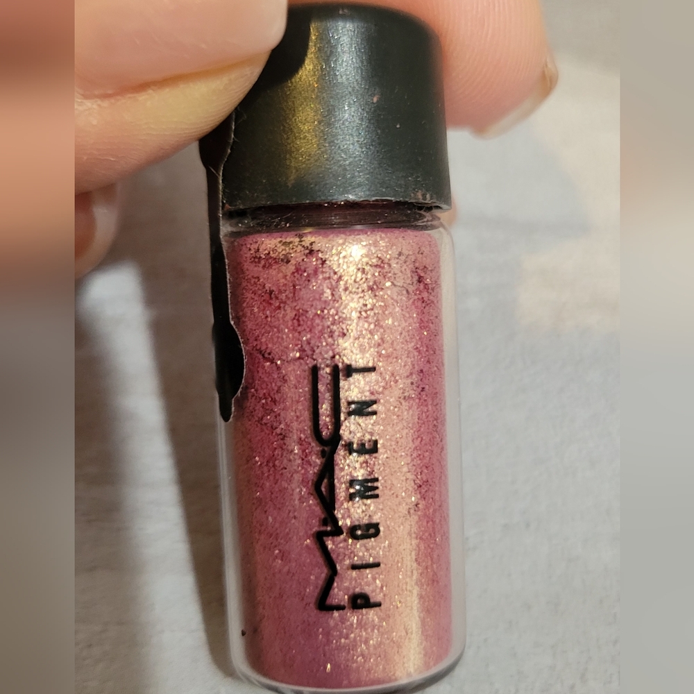 MAC, Rose Pigment